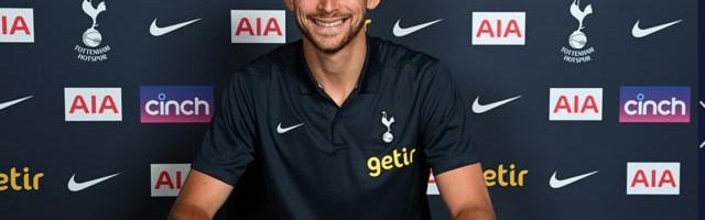 APP注册送彩金活动-官方：门将维卡里奥加盟热刺 签约至2028年