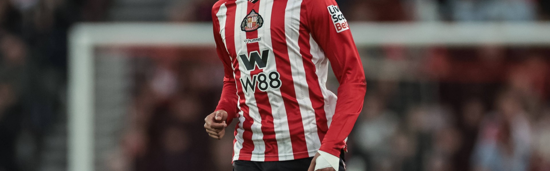 APP注册送彩金活动-记者：埃弗顿、诺丁汉森林有意桑德兰前锋伊西多，已询问球员情况