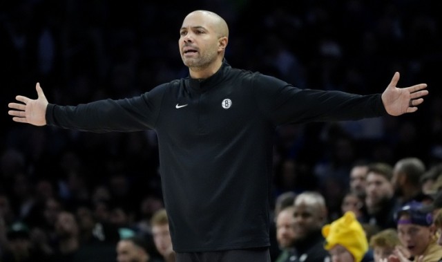 Panda Sports Event-全部去发展联盟！篮网末节垃圾时间10-32再输尼克斯22分