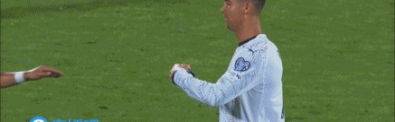 打卡下班！C罗第56分钟被替换下场，本场轰进世界波+梅开二度