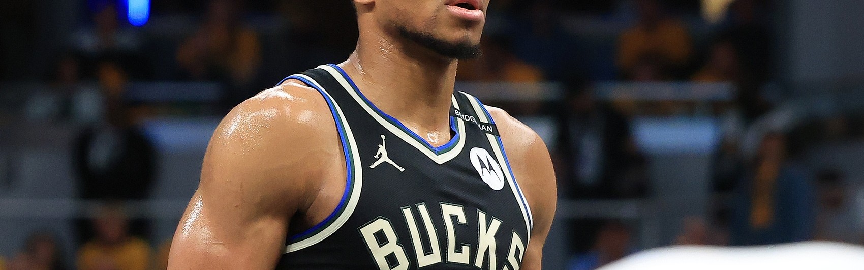 深夜Ary单字引爆美网热议 字母哥交易动向牵动库明加未来