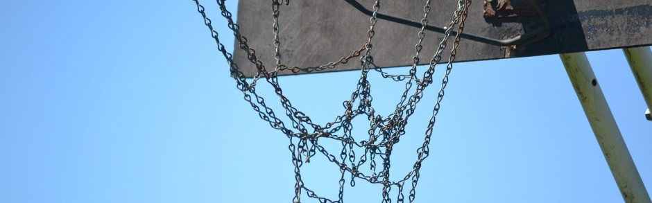 国内媒体人：广东宏远与广州龙狮达成交易，崔永熙加盟广东，广州获徐昕+转会费